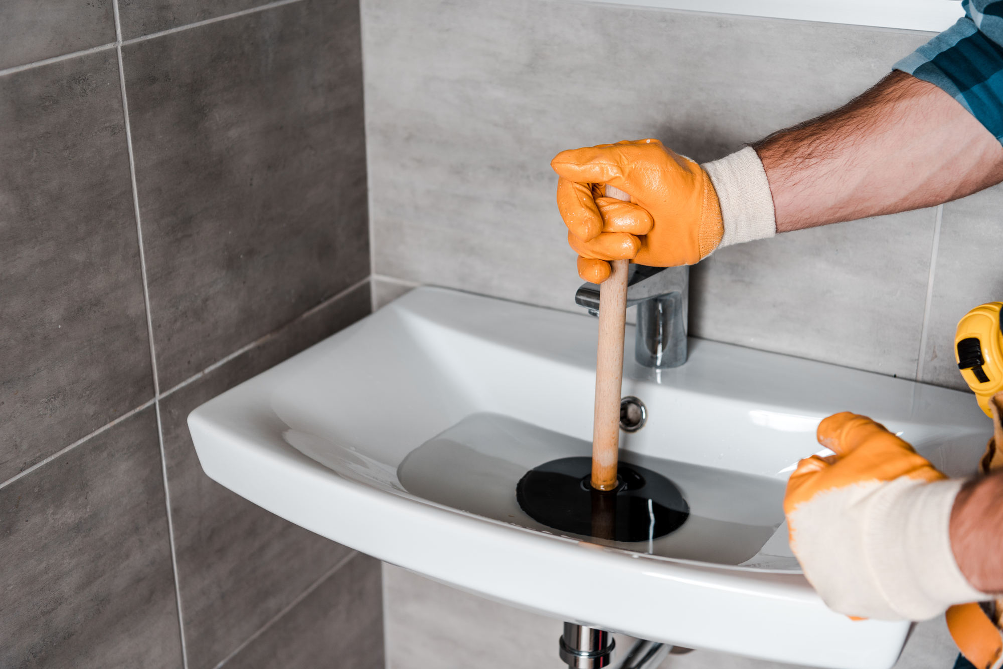 Top Plumbing Tools Every Local Plumber Near Me Should Have